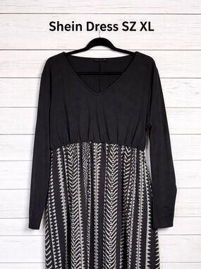 SHEIN Black & White V-Neck Long Sleeve Midi Dress